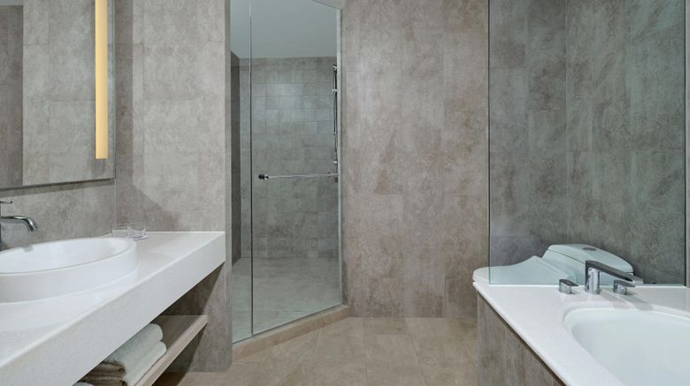 <b>Four Points by Sheraton, Pakuwon Indah Room</b>. Images powered by <a href="https://www.leonardoworldwide.com/" title="Leonardo Worldwide" target="_blank">Leonardo</a>.