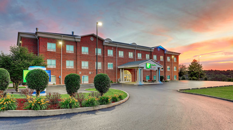 <b>Holiday Inn Express Campbellsville Exterior</b>. Images powered by <a href="https://www.leonardoworldwide.com/" title="Leonardo Worldwide" target="_blank">Leonardo</a>.