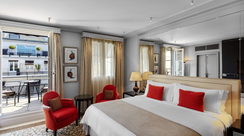<b>Prince de Galles, Luxury Collection Room</b>. Images powered by <a href=https://www.travelagewest.com/Hotels/Paris/