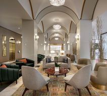 Montreal Marriott Chateau Champlain Exterior