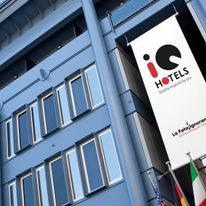 iQ Hotel Roma