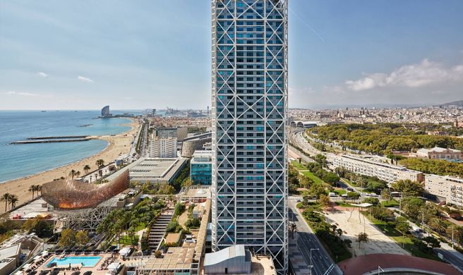 Hotel Arts Barcelona Exterior