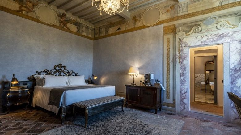 <b>Villa Petriolo Lobby</b>. Images powered by <a href="https://www.leonardoworldwide.com/" title="Leonardo Worldwide" target="_blank">Leonardo</a>.