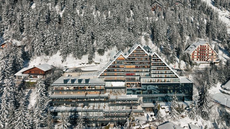 Hotel Crans Ambassador Exterior