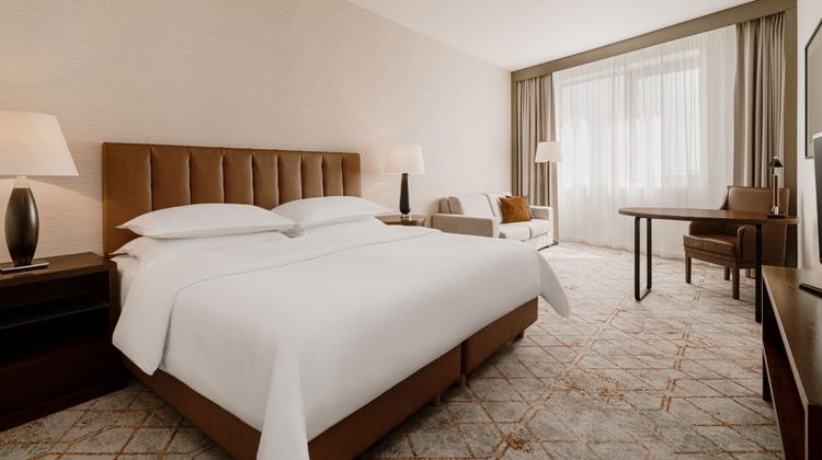 Sheraton Poznan Hotel Room