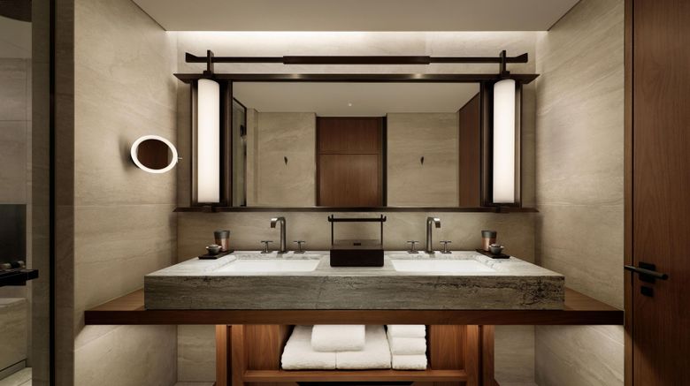 <b>Hotel The Mitsui Kyoto-Luxury Collection Room</b>. Images powered by <a href="https://www.leonardoworldwide.com/" title="Leonardo Worldwide" target="_blank">Leonardo</a>.