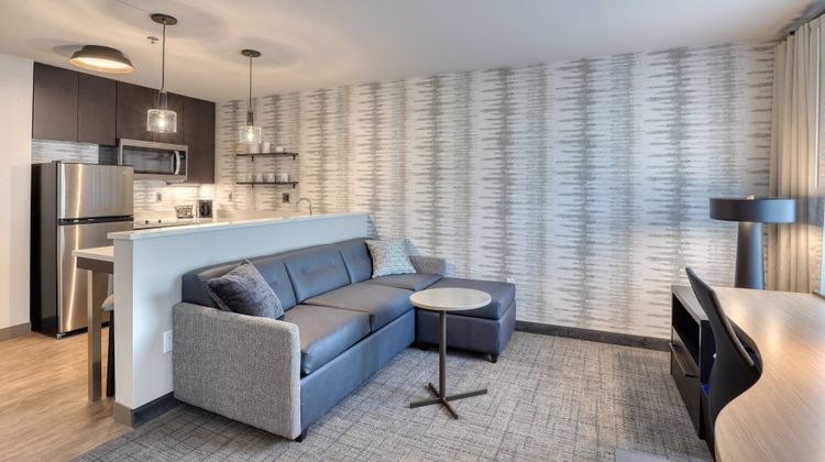 Residence Inn Providence Lincoln Suite