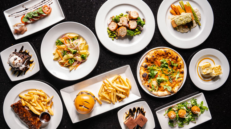 Holiday Inn Hotel/Stes Centre-ville West Restaurant