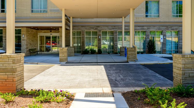 Courtyard Raleigh Cary/Crossroads Exterior