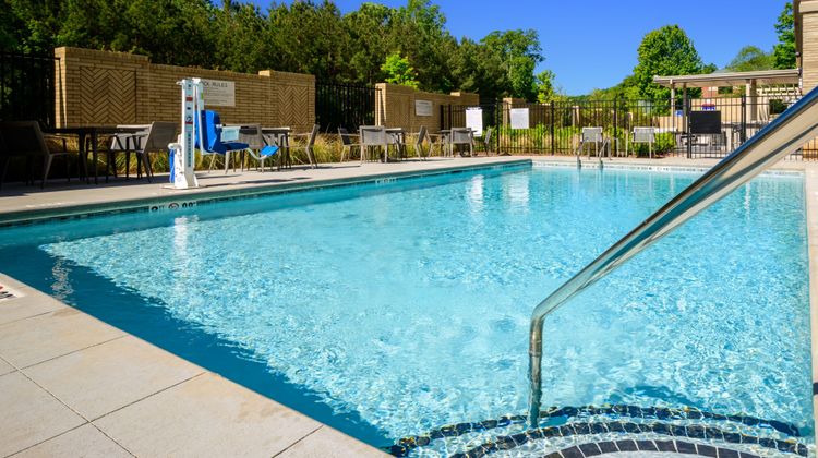 Courtyard Raleigh Cary/Crossroads Pool