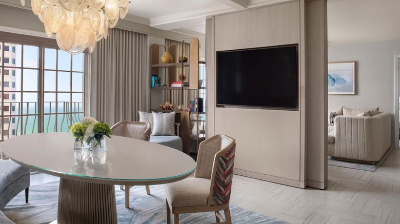 <b>The Ritz-Carlton, Naples Suite</b>. Images powered by <a href="https://www.leonardoworldwide.com/" title="Leonardo Worldwide" target="_blank">Leonardo</a>.