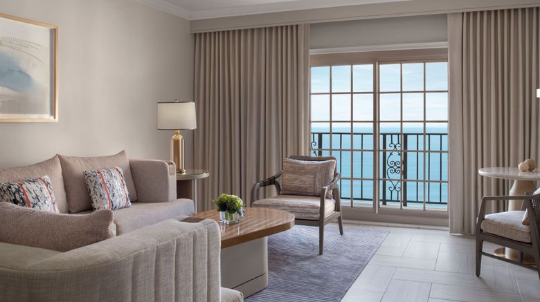 <b>The Ritz-Carlton, Naples Suite</b>. Images powered by <a href="https://www.leonardoworldwide.com/" title="Leonardo Worldwide" target="_blank">Leonardo</a>.