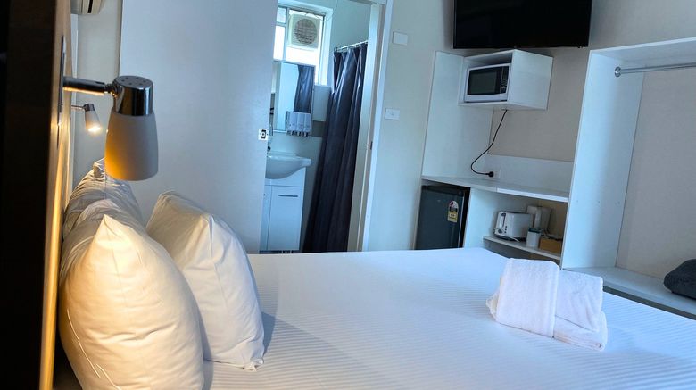 <b>Nowra Motor Inn Room</b>. Images powered by <a href="https://www.leonardoworldwide.com/" title="Leonardo Worldwide" target="_blank">Leonardo</a>.