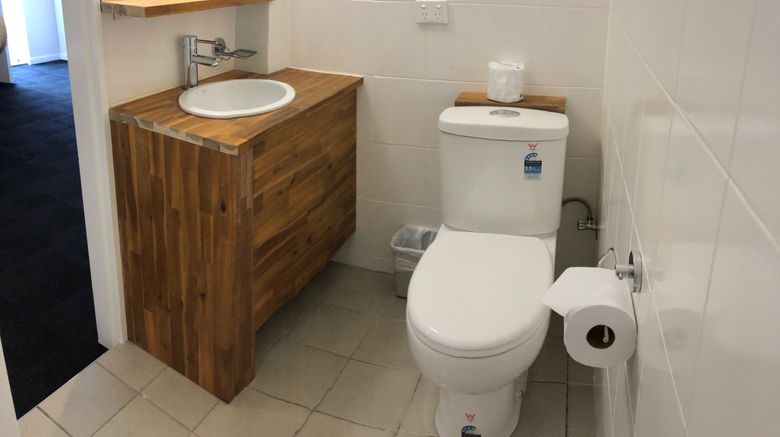 <b>Nowra Motor Inn Room</b>. Images powered by <a href="https://www.leonardoworldwide.com/" title="Leonardo Worldwide" target="_blank">Leonardo</a>.