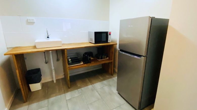 <b>Nowra Motor Inn Room</b>. Images powered by <a href="https://www.leonardoworldwide.com/" title="Leonardo Worldwide" target="_blank">Leonardo</a>.
