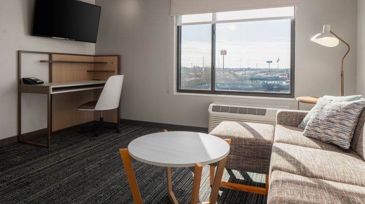 TownePlace Suites Sidney Suite