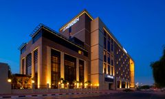 Le Meridien Dubai Hotel & Conference Ctr