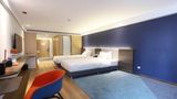 <b>Holiday Inn Express Railway Station Room</b>. Virtual Tours powered by <a href="https://www.leonardoworldwide.com/" title="Leonardo Worldwide" target="_blank">Leonardo</a>.