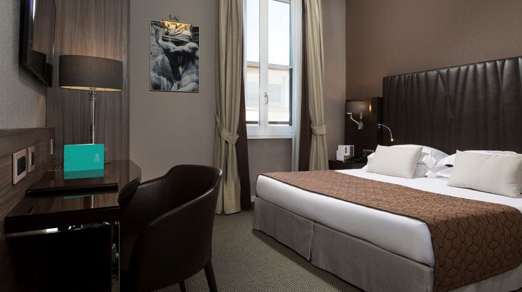 Hotel Artemide Room