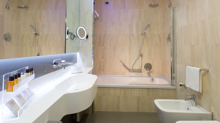 Hotel Artemide Room