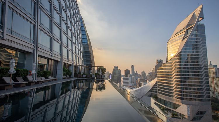 The Okura Prestige Bangkok Pool