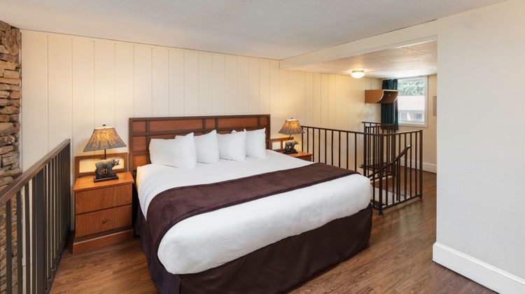 River Terrace Resort & Convention Center Room