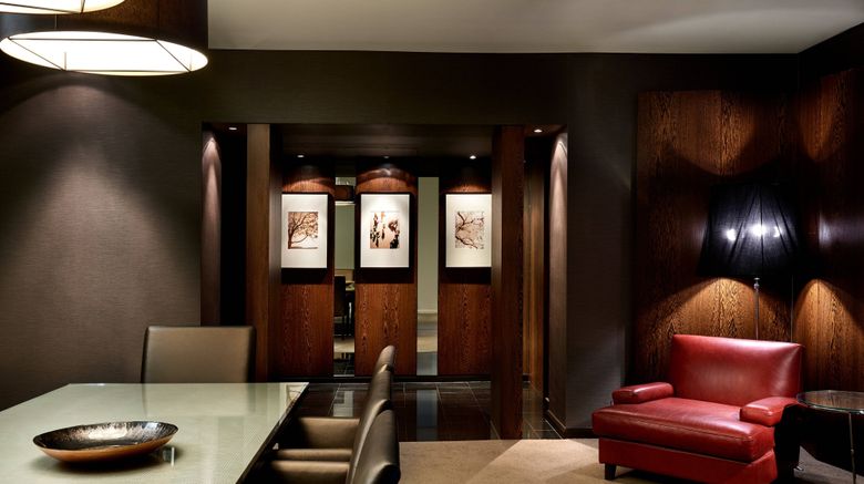 <b>Sheraton Grand Sydney Hyde Park Suite</b>. Images powered by <a href="https://www.leonardoworldwide.com/" title="Leonardo Worldwide" target="_blank">Leonardo</a>.