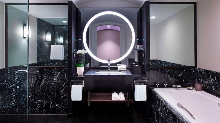 Sheraton Grand Sydney Hyde Park Room