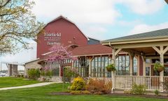 Fairfield Inn & Suites Fair Oaks Farms