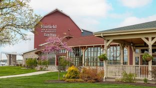 Fairfield Inn & Suites Fair Oaks Farms