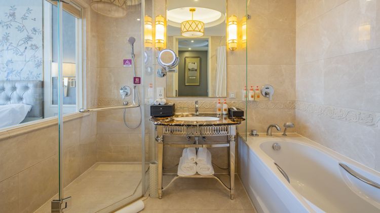 Crowne Plaza Zhengzhou Room