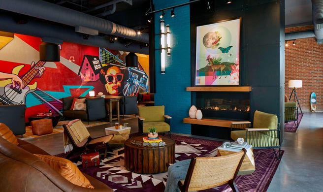 Moxy Chattanooga Downtown Exterior
