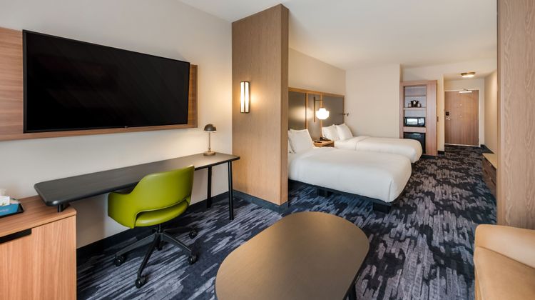 Fairfield Inn Columbus/Canal Winchester Suite