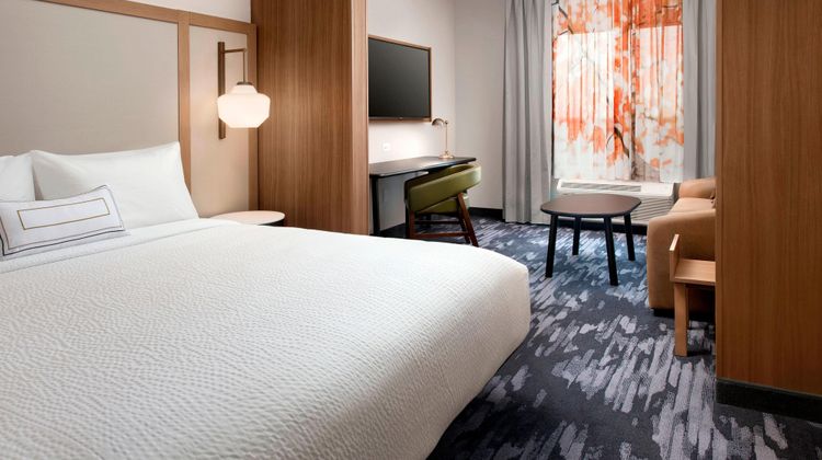 Fairfield Inn & Suites Denver Tech Ctr N Suite