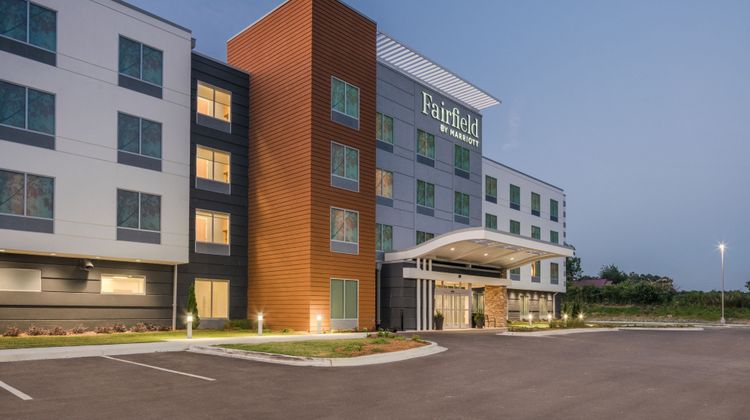 Fairfield Inn & Suites Albertville Exterior