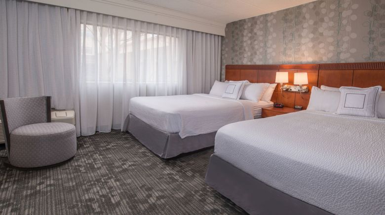 <b>Courtyard by Marriott Fairfax Fair Oaks Room</b>. Images powered by <a href="https://www.leonardoworldwide.com/" title="Leonardo Worldwide" target="_blank">Leonardo</a>.