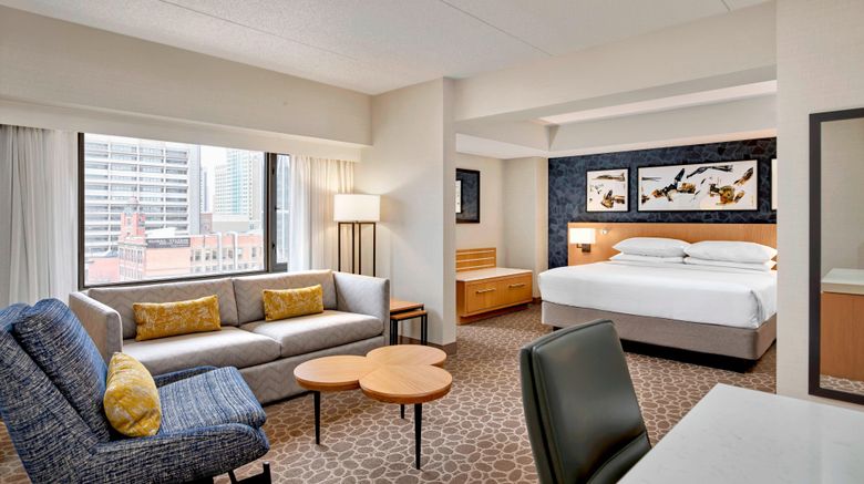 <b>Delta Hotels Calgary Downtown Suite</b>. Images powered by <a href="https://www.leonardoworldwide.com/" title="Leonardo Worldwide" target="_blank">Leonardo</a>.