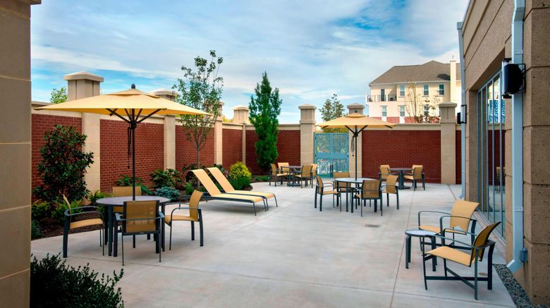 <b>Courtyard Philadelphia Lansdale Exterior</b>. Images powered by <a href="https://www.leonardoworldwide.com/" title="Leonardo Worldwide" target="_blank">Leonardo</a>.