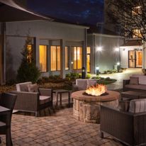 Courtyard by Marriott Nashville Airport