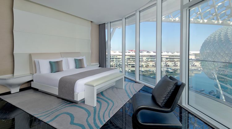 W Abu Dhabi-Yas Island Suite