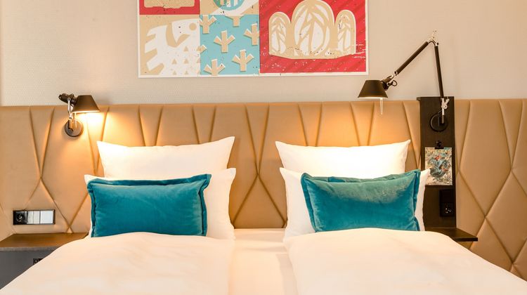Motel One Aachen Room