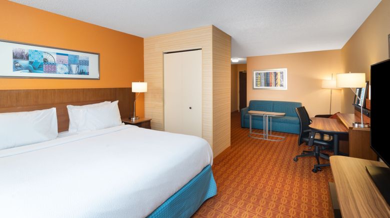 <b>Fairfield Inn & Suites Nashville/Smyrna Suite</b>. Images powered by <a href="https://www.leonardoworldwide.com/" title="Leonardo Worldwide" target="_blank">Leonardo</a>.