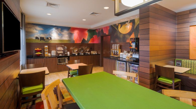 <b>Fairfield Inn & Suites Nashville/Smyrna Restaurant</b>. Images powered by <a href="https://www.leonardoworldwide.com/" title="Leonardo Worldwide" target="_blank">Leonardo</a>.