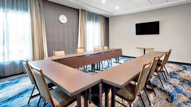 <b>Fairfield Inn & Suites Cincinnati North Meeting</b>. Images powered by <a href="https://www.leonardoworldwide.com/" title="Leonardo Worldwide" target="_blank">Leonardo</a>.