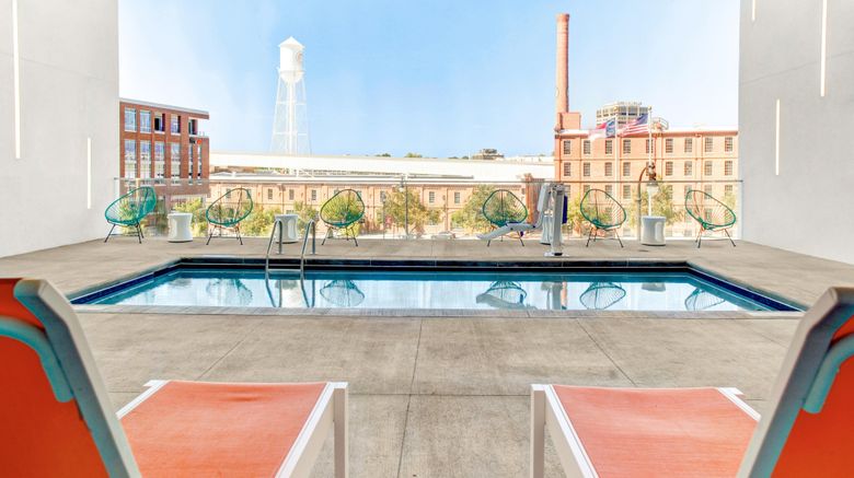 <b>Aloft Durham Downtown Pool</b>. Images powered by <a href="https://www.leonardoworldwide.com/" title="Leonardo Worldwide" target="_blank">Leonardo</a>.