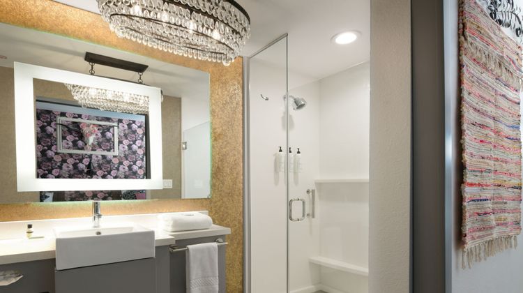 SpringHill Suites Lindale Room