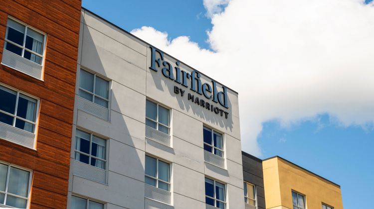 Fairfield Inn & Suites North Bay Exterior