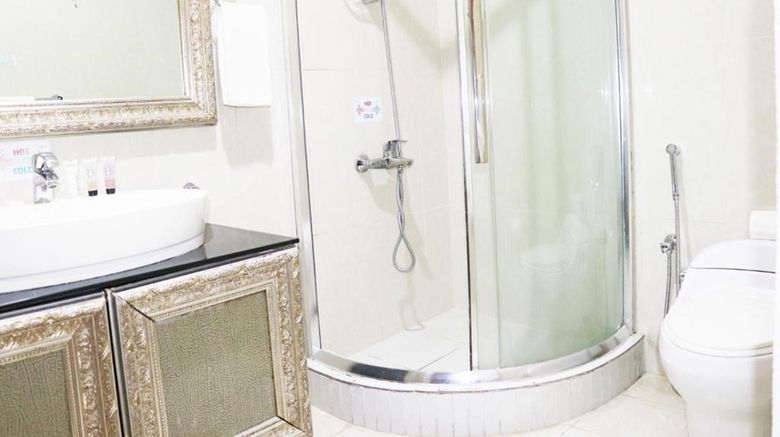 <b>Chairmen Hotel, Doha Room</b>. Images powered by <a href="https://www.leonardoworldwide.com/" title="Leonardo Worldwide" target="_blank">Leonardo</a>.