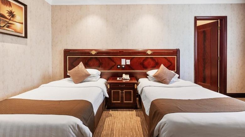 <b>Chairmen Hotel, Doha Room</b>. Images powered by <a href="https://www.leonardoworldwide.com/" title="Leonardo Worldwide" target="_blank">Leonardo</a>.