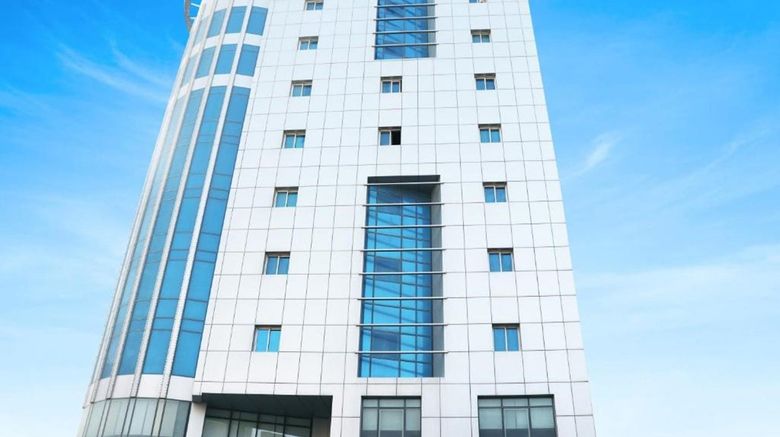 <b>Chairmen Hotel, Doha Exterior</b>. Images powered by <a href="https://www.leonardoworldwide.com/" title="Leonardo Worldwide" target="_blank">Leonardo</a>.